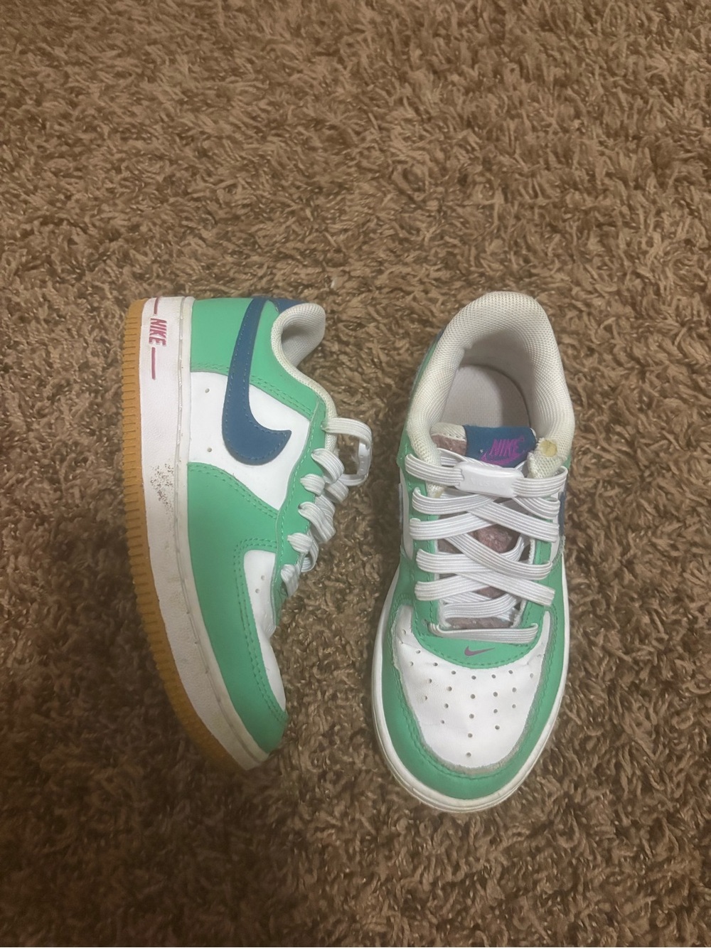 Nike shoes